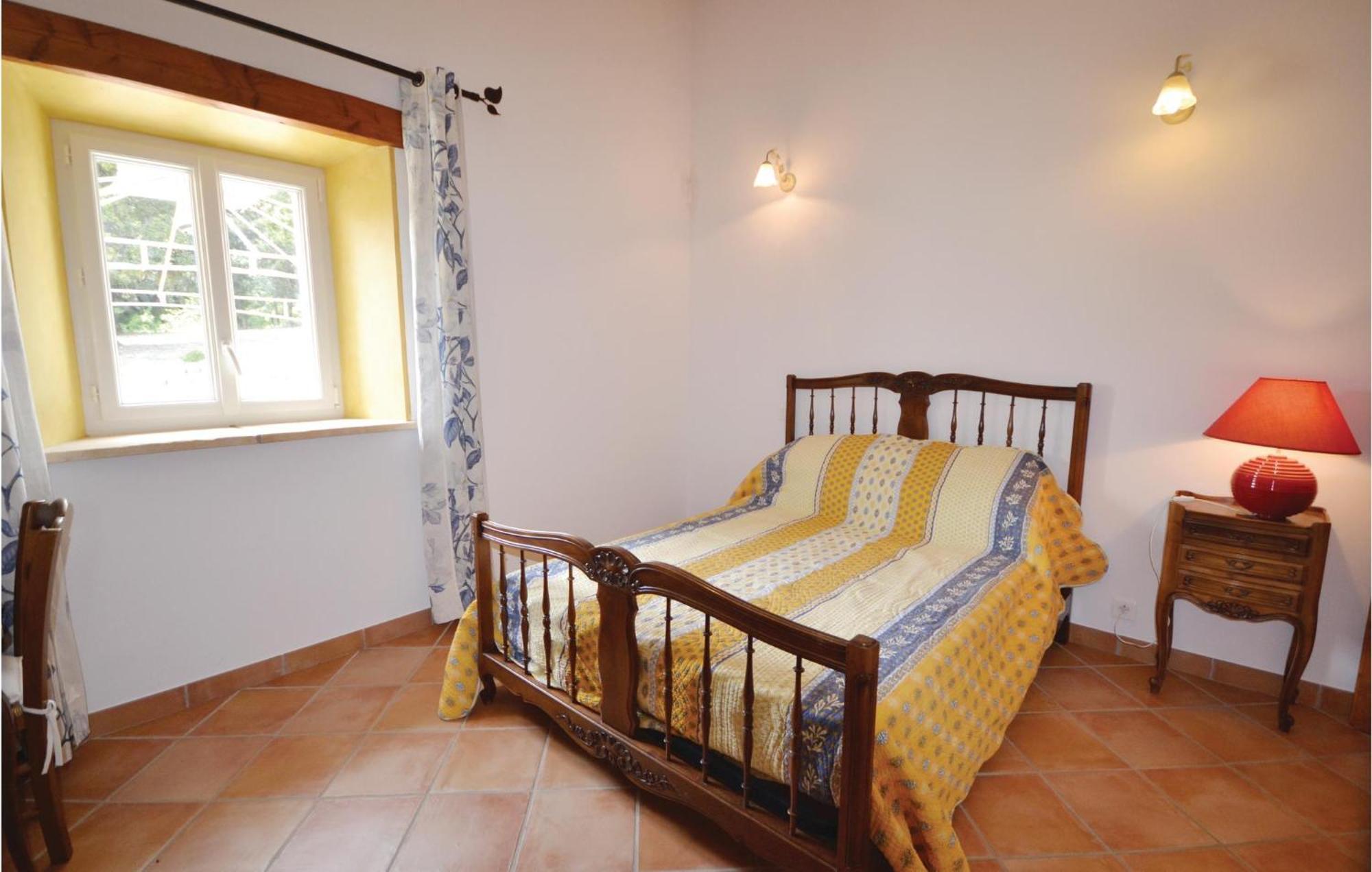 Awesome Home In Bollene With Wifi Εξωτερικό φωτογραφία