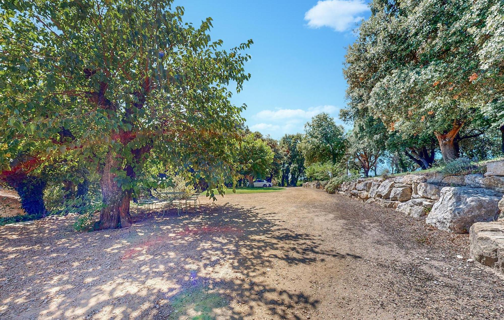 Awesome Home In Bollene With Wifi Εξωτερικό φωτογραφία