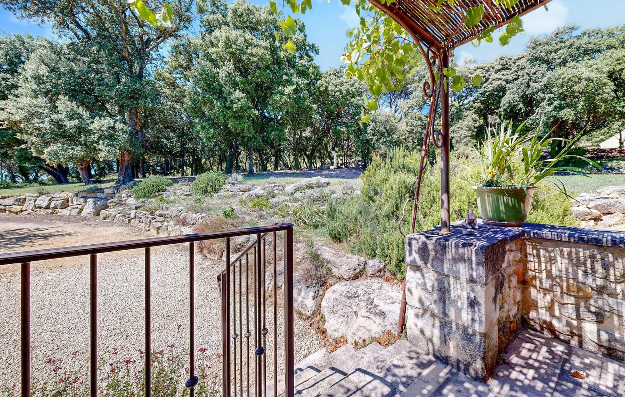 Awesome Home In Bollene With Wifi Εξωτερικό φωτογραφία